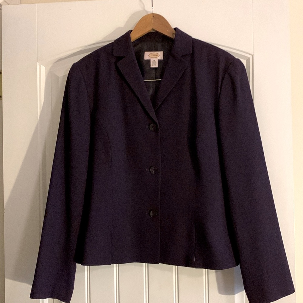 Gorgeous 3-piece Talbots fully-lined suit, Jacket, slacks & skirt  14 - burgundy